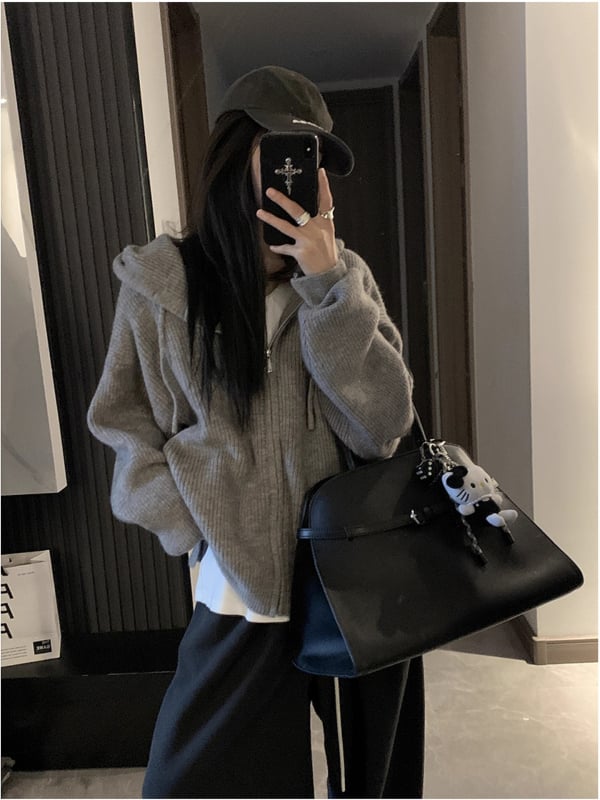 Cardigan tricotat cu glugă, unisex, croială lejeră, mâneci lungi, tiv nervurat, iarnă