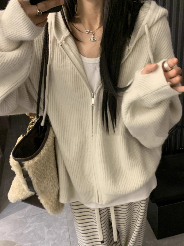 Cardigan tricotat cu glugă, unisex, croială lejeră, mâneci lungi, tiv nervurat, iarnă
