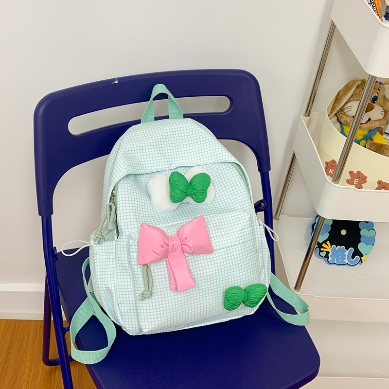 Batoh s pruhovaným vzorom, nylon, zakrivený ramenný popruh, pre žiakov strednej školy