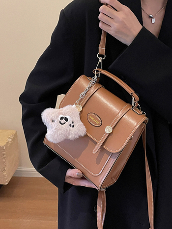 Rucsac PU în stil street, cu închidere magnetică, căptușeală PU, rigiditate medie, buzunar exterior deschis, pentru uz zilnic