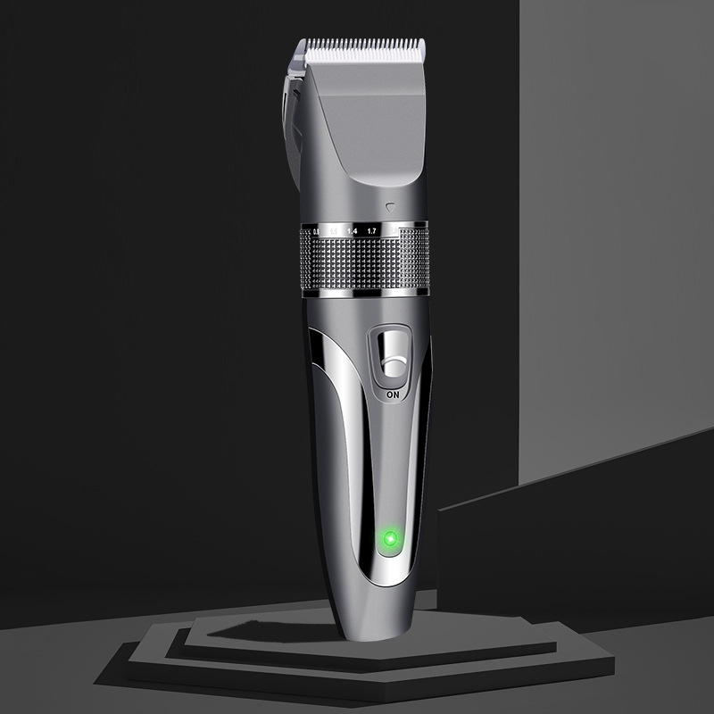 Bežični stroj za šišanje kose s keramičkom oštricom, ugrađena baterija 500-800 mAh, četkasti motor, niski šum (keramička oštrica, ugrađena baterija 500-800 mAh, bežični rad, četkasti motor, buka ispod 36 dB)