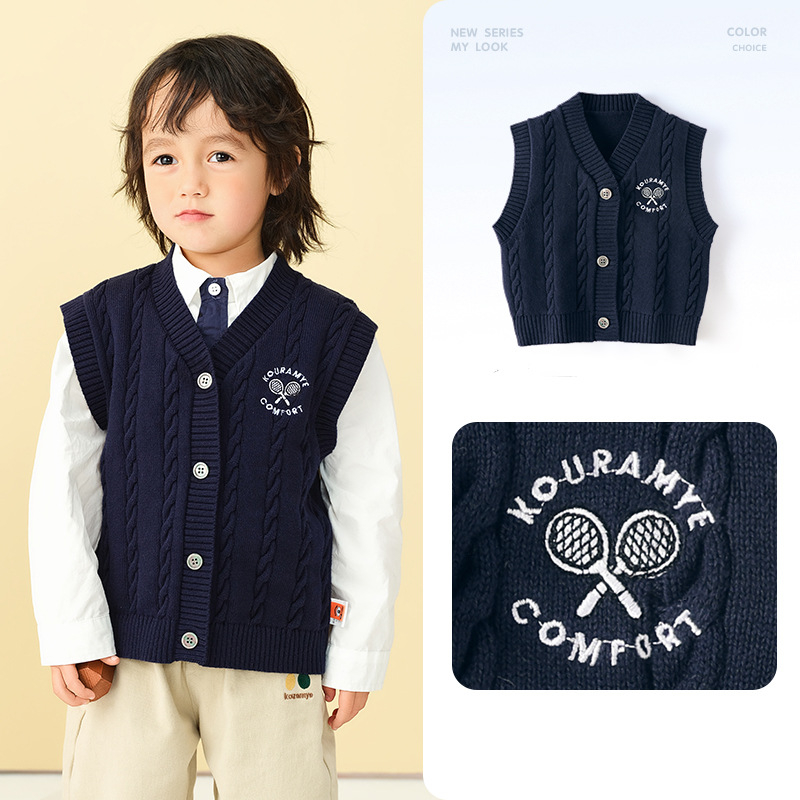 Detská bezruková pletená vesta, 100% bavlna, výstrih do V, zapínanie na gombíky, jar–jeseň, vek 3–8 rokov