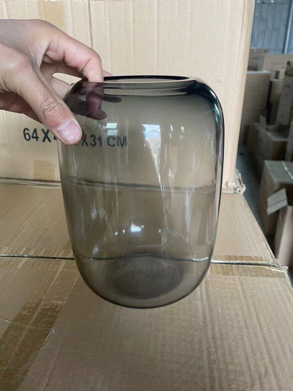 Γυάλινο βάζο μπονσάι με βρύα και μικροτοπίο, ελλειπτικού σχήματος, φυσητό γυαλί, εξατομίκευση