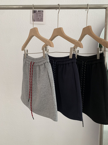 A-líniová sukňa so sťahovacou šnúrkou a elastickým pásom, bavlnená zmes 50–70%, japonsko-kórejský uvoľnený štýl