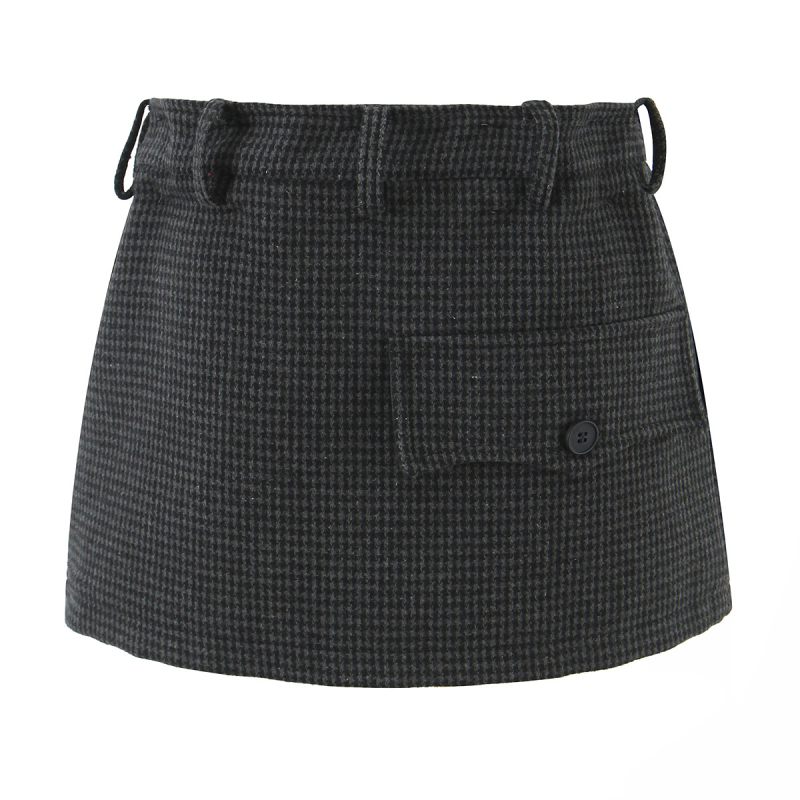 Polovičná sukňa s vysokým pásom a nerovným dizajnom gombíkov, zmes polyestera a elastanu, vzor blokov farieb s kolážovým šitím, 50–70% polyesteru, mierna pružnosť, jeseň 2025