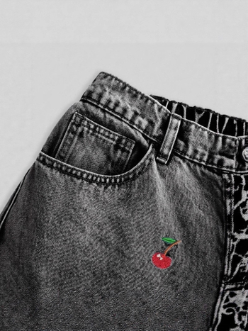 Džíny z denimu s rovným strihom, stredná výška, distressed povrch, vyšívané červené kvety čerešne, zmes bavlny a polyesteru