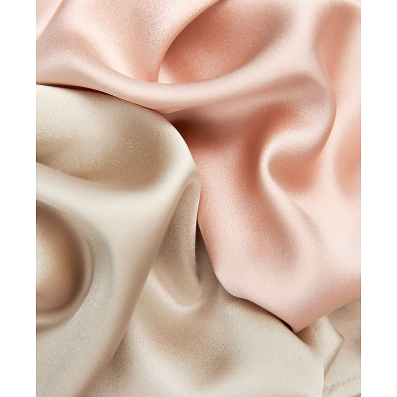 Dámska košeľa z mulberry hodvábov, dlhé rukávy, golier Polo, rovný strih, predná placket s gombíkmi