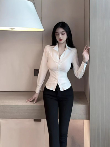 Šifónová košeľa, úzky strih, dlhé rukávy, stojací golier, zmes polyesteru a spandexu, dĺžka 50-65 cm