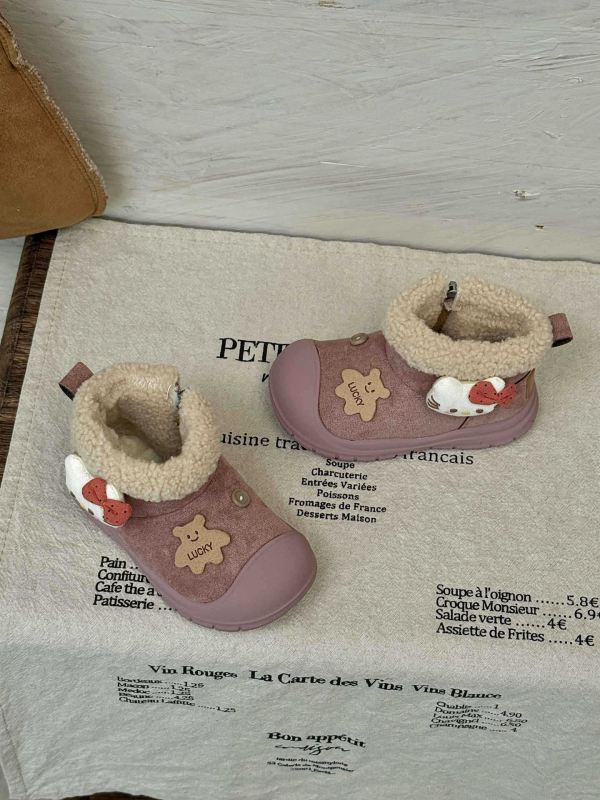 Detské členkové topánky – vrchný materiál z baránieho veluru Ultra-Fiber, gumová podrážka, zima, športový štýl