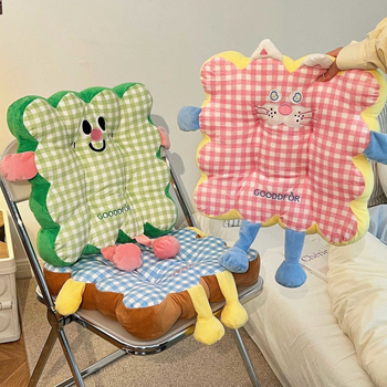 Okrugli plišani jastuk za ured i dom – PP pamuk punjenje; uzorci: pruge, geometrijski, slatke životinje