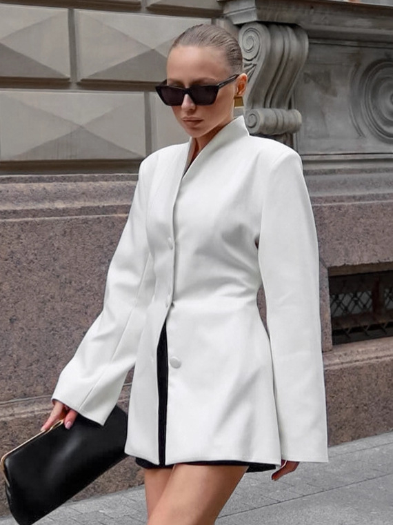 Dámske sako so stiahnutím v páse a stojatým golierom, dlhé rukávy, jednobordové zapínanie, polyesterová zmes, elegantný do práce