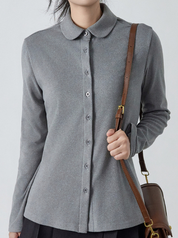 Štýlové tričko top s De Velvet flisom, zmes polyesteru a spandexu (90–95% polyesteru), jednobarevné, kardigán štýl, okrúhly výstrih.