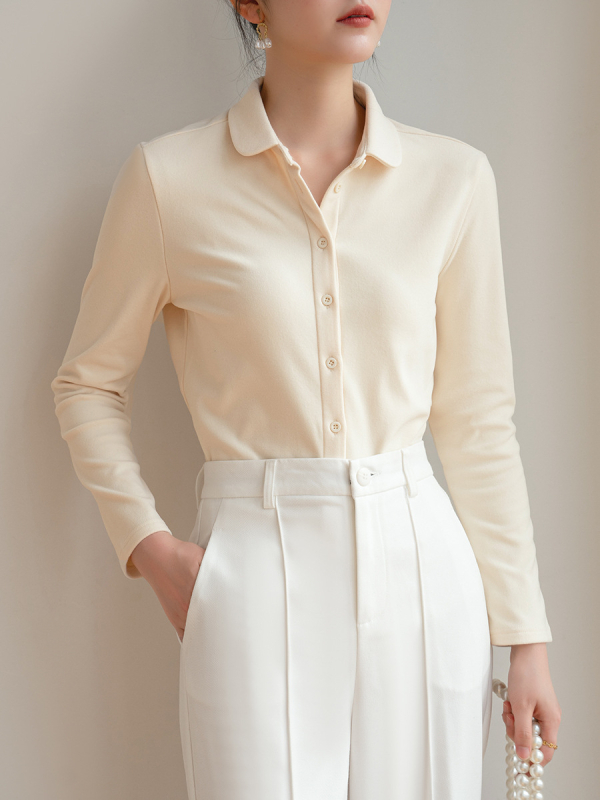 Štýlové tričko top s De Velvet flisom, zmes polyesteru a spandexu (90–95% polyesteru), jednobarevné, kardigán štýl, okrúhly výstrih.