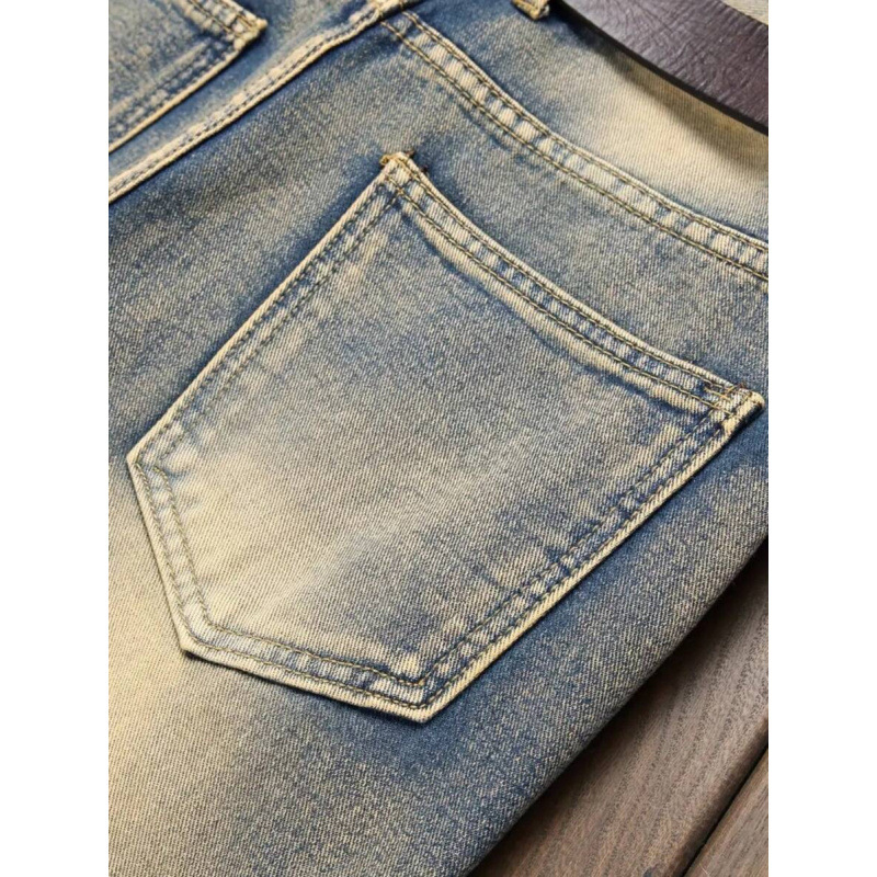 Farmernadrág egyenes szabású, laza fazon, vintage mosott, kopott részletek, fleece bélés