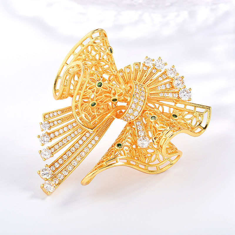 Brošňa z meďe, tvar mašličkového uzla, elektroplatovanie, XR11632, dámsky, vysoká trieda štýlu