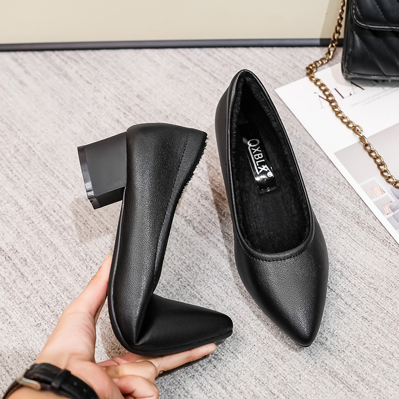 Ženské pohodlné denné slip-on topánky, špičatý nos, mikrovláknový vršok, gumová podrážka, 3–5 cm hrubý podpätok