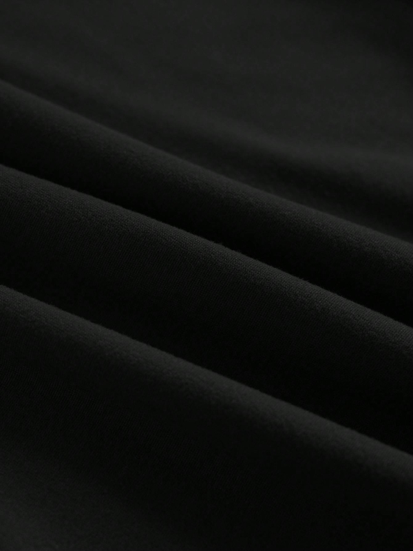 Dámske tričko so sakura potlačou, okrúhly výstrih, krátke rukávy, polyester s elastanom, rovný strih, leto 2025