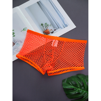 Pánske šortky bez švov s nízkym pásom, stredne elastická tkanina (85% nylon, 15% spandex), jednofarebné