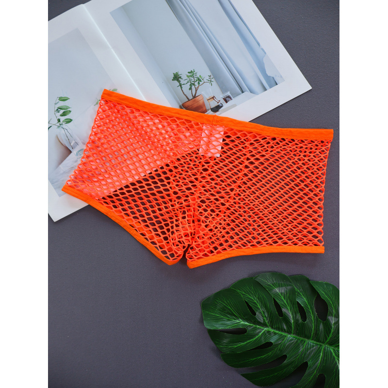 Pánske šortky bez švov s nízkym pásom, stredne elastická tkanina (85% nylon, 15% spandex), jednofarebné