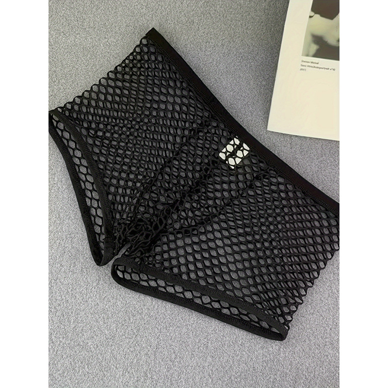 Pánske šortky bez švov s nízkym pásom, stredne elastická tkanina (85% nylon, 15% spandex), jednofarebné