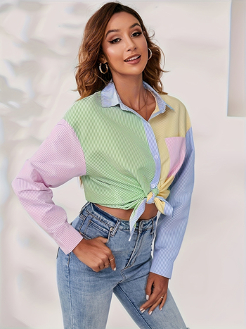 Prúžkovaná košeľa s voľným strihom typu boyfriend, predný krátky lem, zadný dlhý lem, dlhé rukávy, polyester 95%+