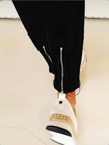 Džíny, úzky strih, zips, stredný pás, 70-80% bavlna