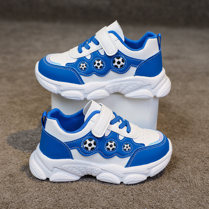 Detské bežecké topánky - ľahké, protišmykové, odolné; vrchný PU, podrážka PVC, zapínanie na suchý zips; pre vek 1–6 rokov