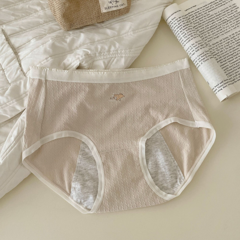 Dámske menštruačné nohavičky, hlavný materiál bavlna 44%, intímna podšívka 100% bavlna, stredný pás, fyziologická funkcia