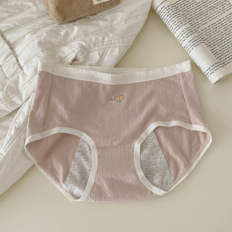 Dámske menštruačné nohavičky, hlavný materiál bavlna 44%, intímna podšívka 100% bavlna, stredný pás, fyziologická funkcia