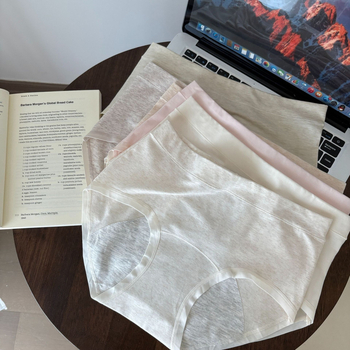 Dámske menštruačné nohavičky – 95% bavlna, stredný pás, intímna podšívka 95% viskóza, fyziologická funkcia, pre mladé ženy