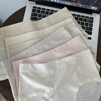 Dámske menštruačné nohavičky – 95% bavlna, stredný pás, intímna podšívka 95% viskóza, fyziologická funkcia, pre mladé ženy