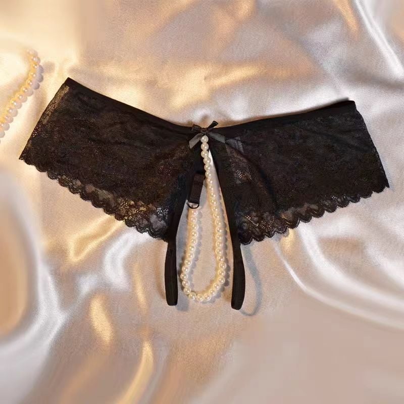 Dream Fantasy Csipkés női alsó nyitott ágyékkal, T-back fazon, gyöngyökkel díszítve – alacsony derék