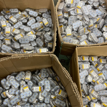 LED strešné svetlo do auta – model BBwXvXeeq – LED zdroj svetla