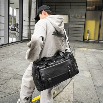 Unisex ceļojumu soma ar 20-35L ietilpību, PU materiāls, elpojošs dizains, poliestera odere, ielas modes stils