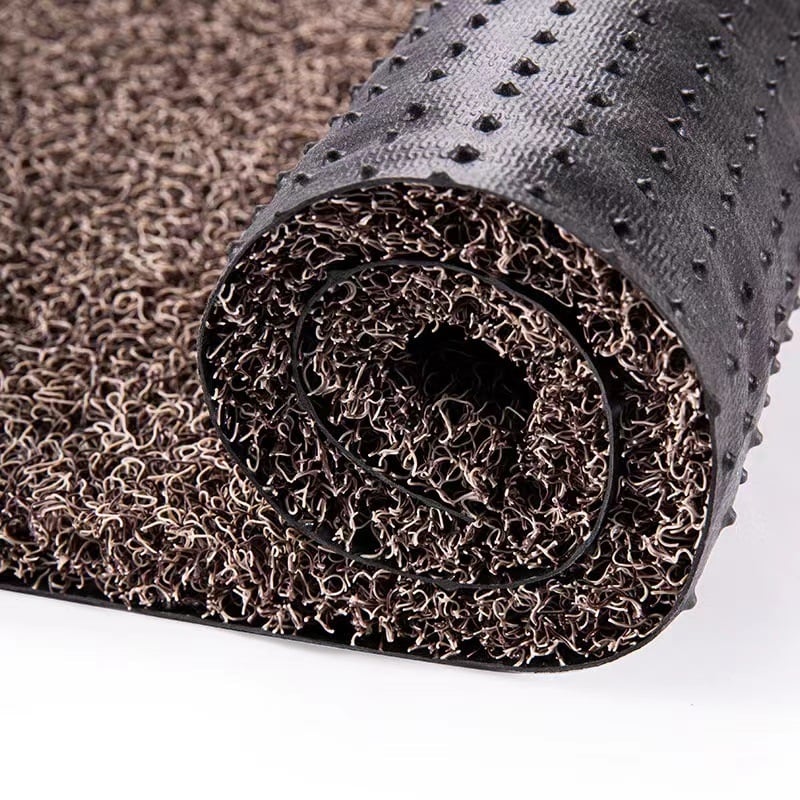 Automobilová podložka do auta z PVC, spracovanie drôtovou slučkou, štvorcový tvar, umývateľná, prispôsobiteľná