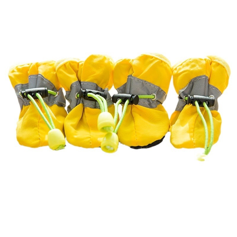 Topánky pre psov s mäkkou podrážkou, syntetická koža, odolné voči opotrebovaniu, karikatúrny štýl, univerzálne použitie (Model FBX888)