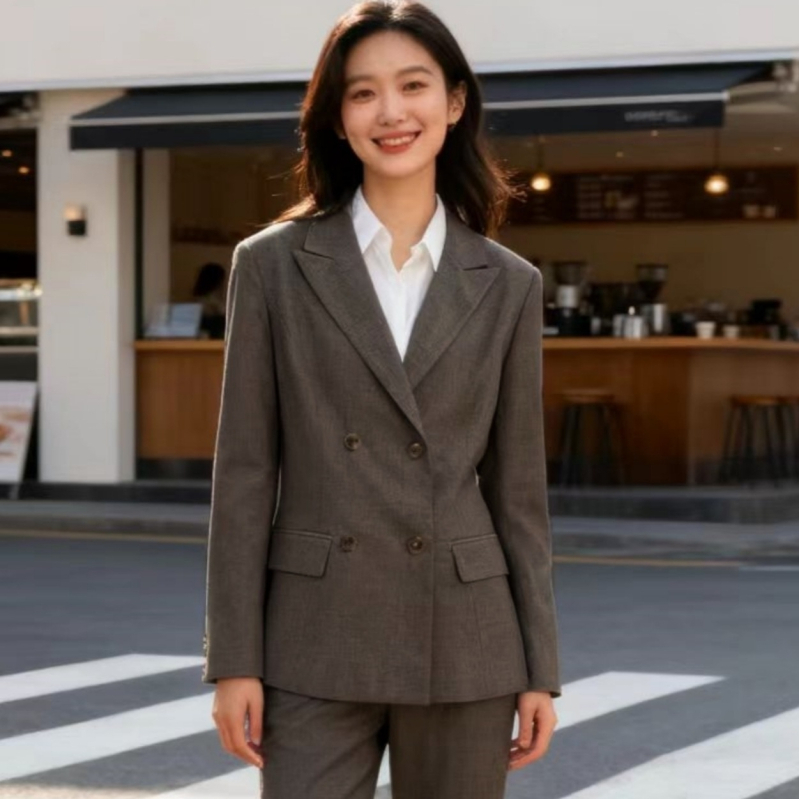 Blazer pre ženy so zúženým pásom, vzor herringbone, špičatý golier, dvojradové gombíky, zmes polyesteru a viskozý