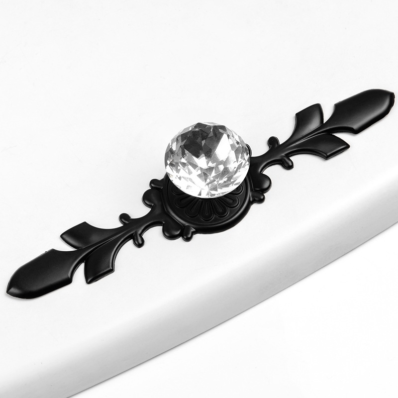 Ťahadlo k zásuvke/skriňa s diamantovým tvarom skla, telo zo zinkovej zliatiny + skla, moderný minimalistický štýl, elektroplátovanie