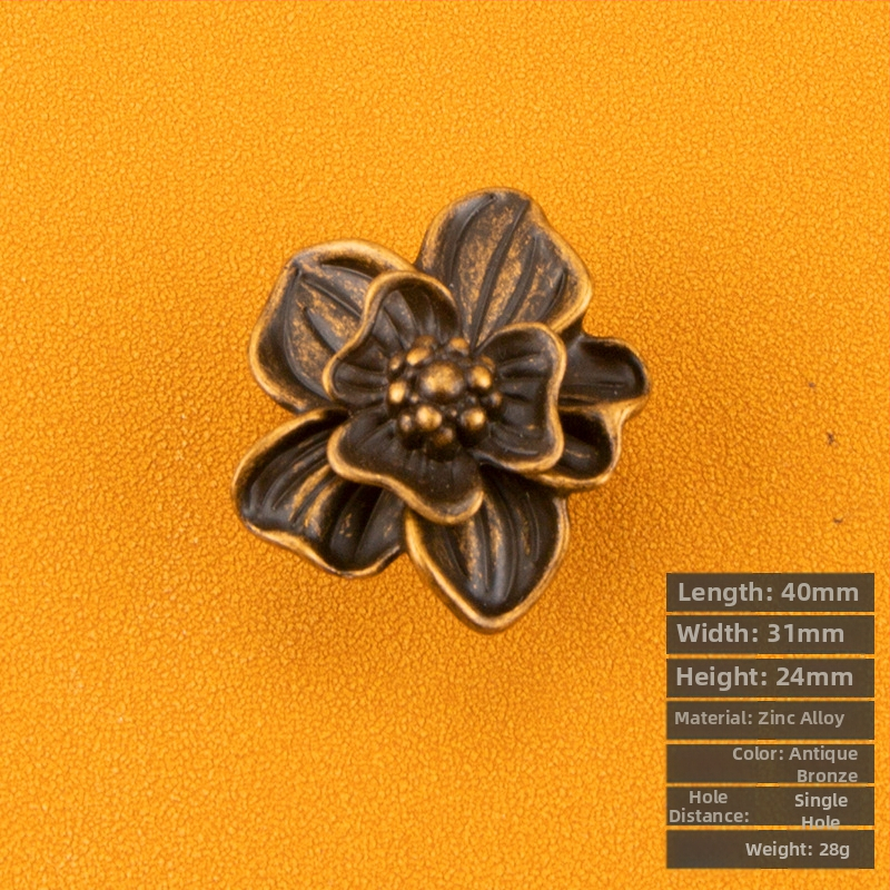 Rukoväť na skriňu v tvare lupene so samostatným otvorom, zliatina zinku, elektroplátovaná Kadillon 6149