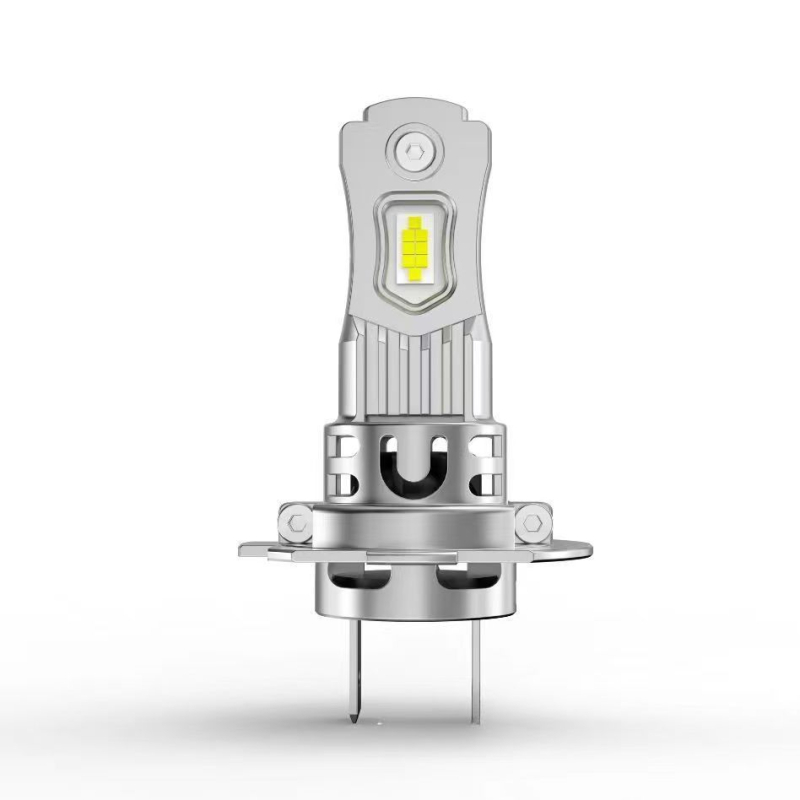 LED automobilske prednje lampe s ugrađenim ventilatorom, kompatibilne s H1/H3/H4/H7/H8/H9/H11 HB3/HB4 9005/9006/9012, 32W, 12,5V, 4800LM, IP68, 50000h vijek trajanja