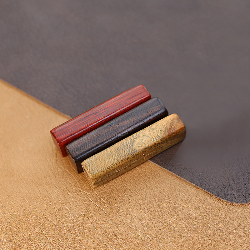 LH drevený kľúčenok na auto, čínskeho štýlu, vhodný ako darček, vhodný pre iné príležitosti