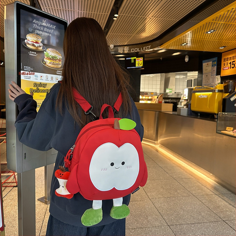 Dámska taška na rameno, svieži a jemný štýl, nylon materiál, zipsové otvorenie, vnútorná priehradka na telefón