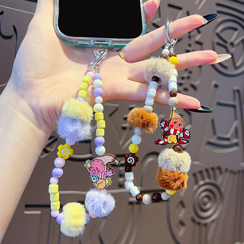 Kľúčenka s príveskom – ručná výroba, DIY, hviezdny pompon korálka, plyš a akryl, kreslený štýl