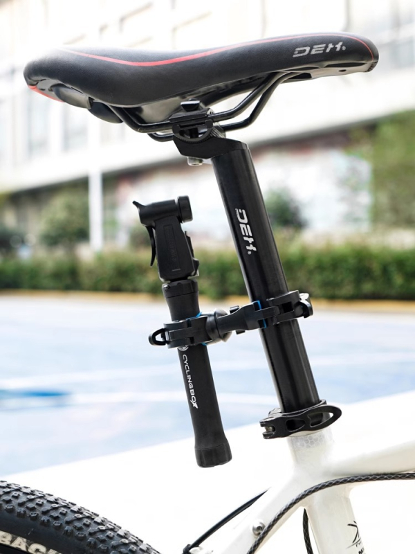 Držiak na svetlo bicykla – rám na upevnenie svetla pri nočnej jazde, príslušenstvo pre horské bicykle; Značka: Extremely; Spracovanie a prispôsobenie: Nie; Importované: Nie