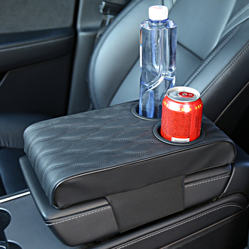 Automobilas roku balsts ar dubultiem krūžu turētājiem, ādas pārklājums, universāla saderība — modelis 3218, svars 480 g, izcelsme Guangzhou