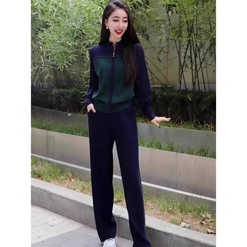 Dámsky dvojdielny športovo-casual set na jeseň 2025, japonsko-kórejský minimalistický štýl, dlhé rukávy, polyester 80–90%, bez žehlenia