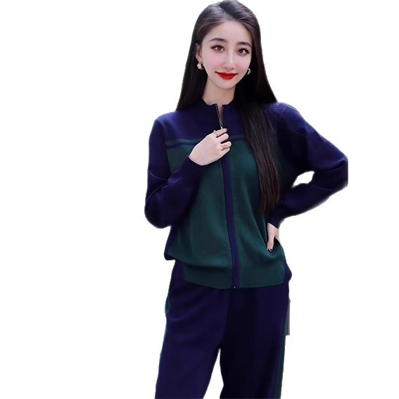 Dámsky dvojdielny športovo-casual set na jeseň 2025, japonsko-kórejský minimalistický štýl, dlhé rukávy, polyester 80–90%, bez žehlenia