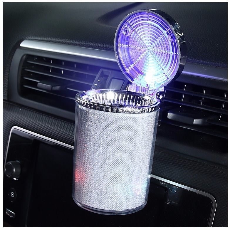 Auto pepeljara za ugradnju, s poklopcem i LED svjetlom, personalizirana i kreativna (Materijal: Plastika; Marka: Golden fire ant; Model: 002; Težina: 150 g; Proizvodni proces: Lijevanje)