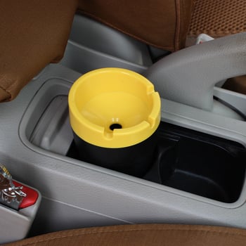 Pepeljara za auto s poklopcem, plastična, model SD-1209, marka Shun Wei, težina 100 g