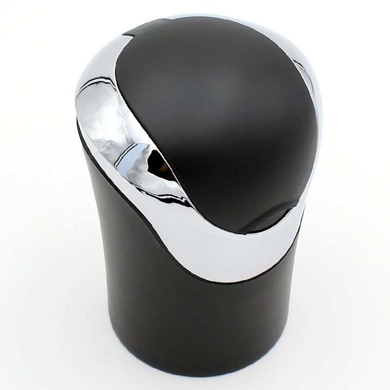 Mini auto pepeljara s osvjetljenjem i poklopcem, model N10 (Materijal: plastika; Težina: 180 g; Proces izrade: Lijevanje)